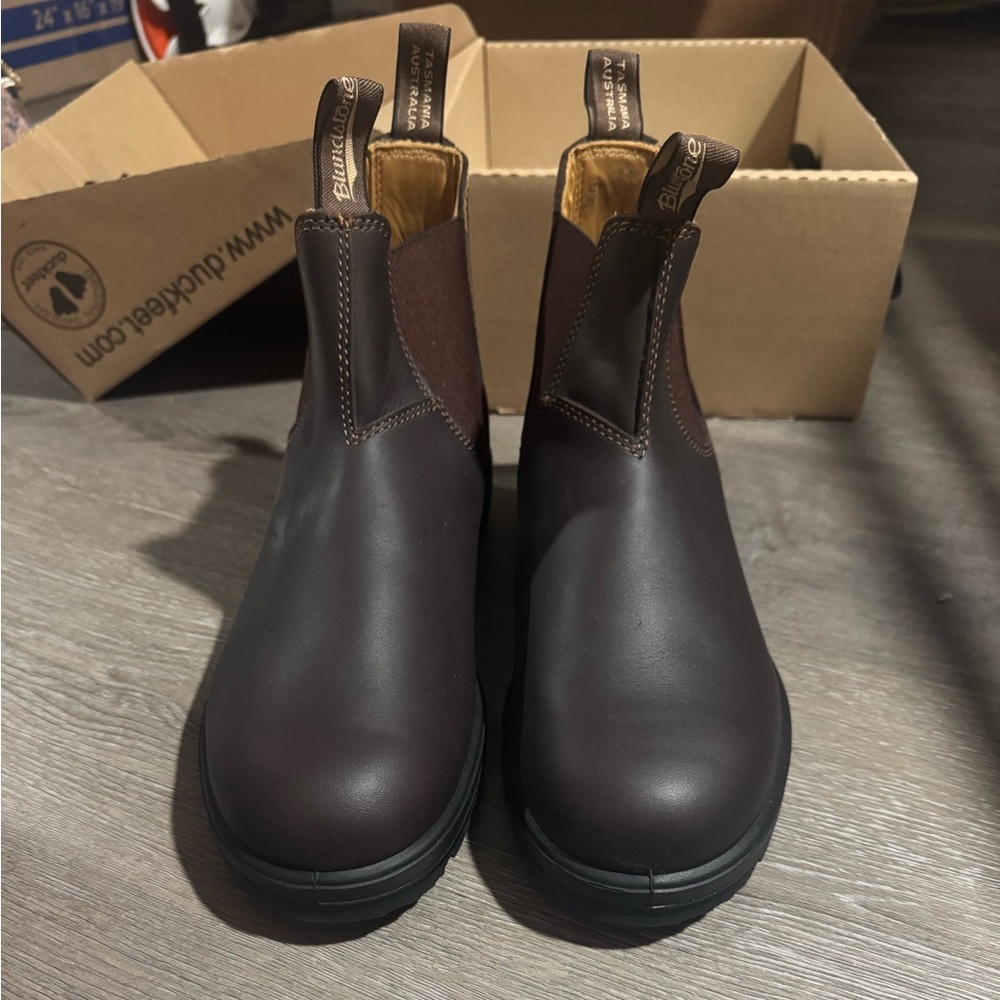Brand new Men’s blundstone boots just bought the wrong size. No original box.